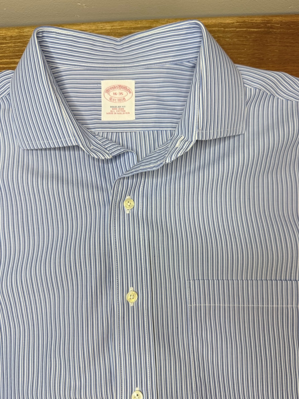 Brooks Brothers Men 16 35 Non-Iron Regular Fit Dress Shirt Blue White Stripe